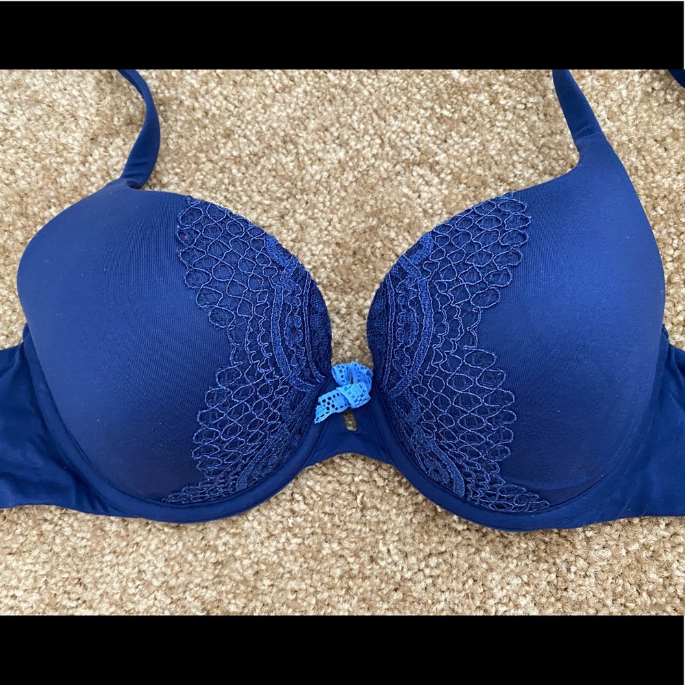 Victoria’s Secret 32C Body by Victoria
